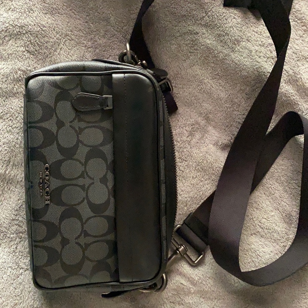 Black coach crossbody messenger bag
